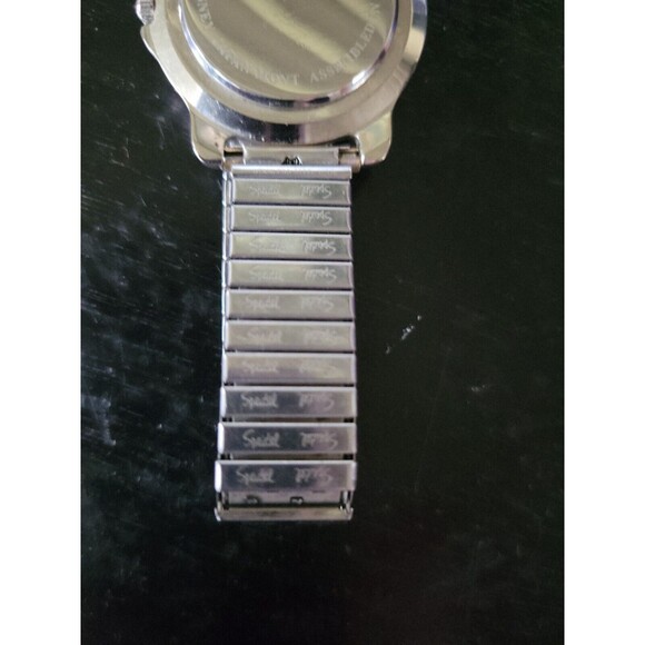 Vintage MICKEY MOUSE‎ Disney Channel Stainless Steel  WATCH Working - Picture 4 of 4